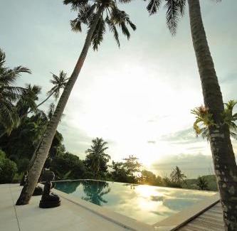 Senggigi Villa | Villa Marley
