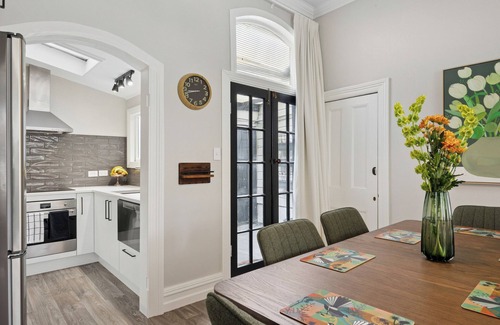 Dunedin City Centre Villa | Villa on Rattray