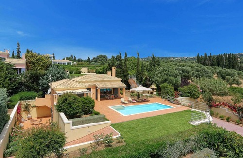Svoronata Villa | Villa Riaki - Two Bedroom Villa, Sleeps 4