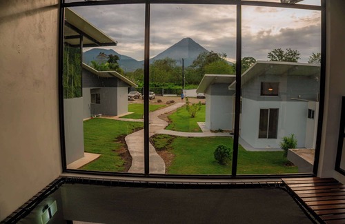 La Fortuna House | Villa Vet: Stylish 3BR Home New Build Perfect for families