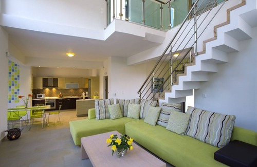 Skouloufia Villa | Villas for family holidays
