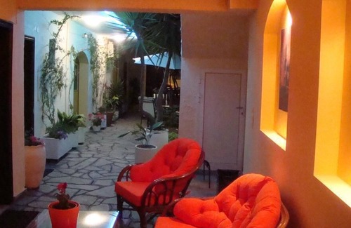 Neos Marmaras Bed & Breakfast | Welcome To Hotel petunia, In Neos-marmaras,xalkidiki ,greece, triple room 1