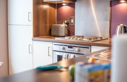 Newhaven Apartment | Western Harbour View