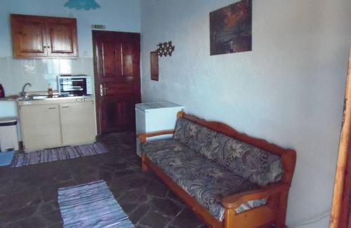 Skopelos Apartment | Where the sea meets the sky 7 , studiosmilos-skopelos