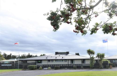 Haast Hostel | Wilderness Backpackers