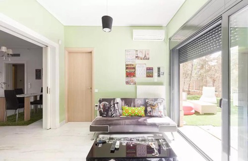 Elliniko House | Wonderful house by the sea