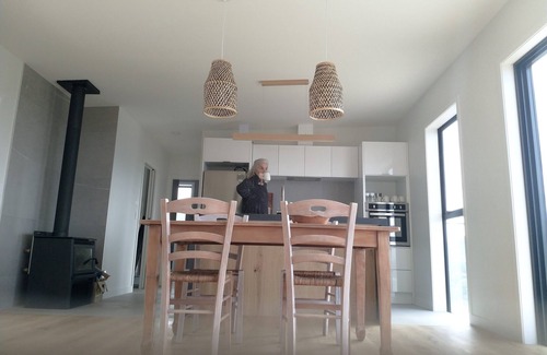 Tryphena House | XSPOT Medlands - new 2 bed 2 bath pad - ocean views - 5 min. stroll to the beach