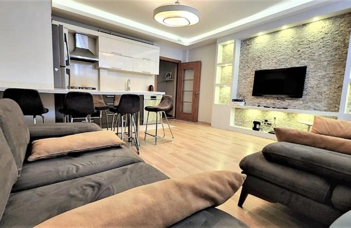 Bomonti Apartment | Şişli Center 2+1 modern renovated