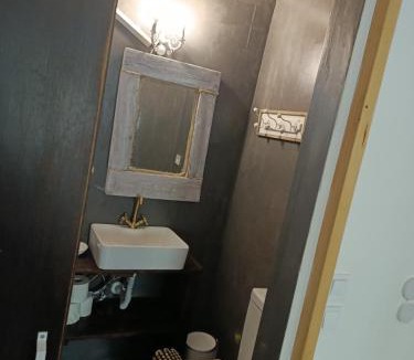 Arachova House | Αγροτικό σπίτι agrikia με θέα στο βουνό πάρκινγκ και δωρεάν WiFi