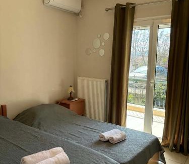 Chalcis Apartment | Δεσποτικό στη Παραλία Αυλίδος Despotiko in Paralia Avlidos