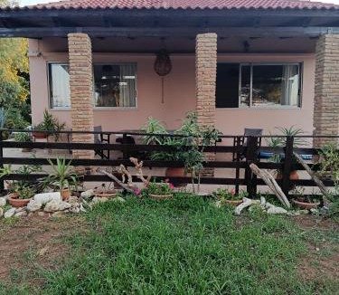 Larissos House | Κτήμα Εμιαλη