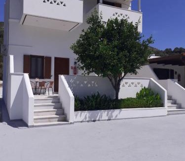 Skiros House | ΚΤΗΜΑ ΦΤΟΥΛΗΣ