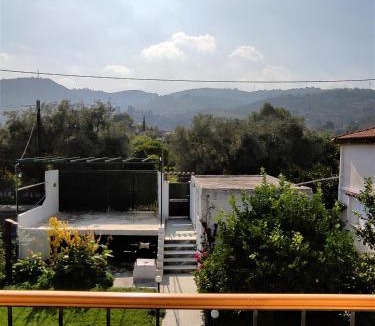 Oropos House | Σοφίτα Μαρτά