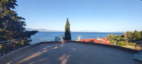 Arkitsa Apartment | Φάρος Αρκίτσας