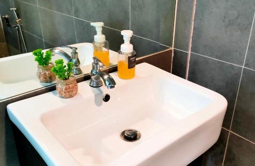 Damansara Perdana Apartment | 1-6pax DUPLEX Near Ikea /1Utama@Empire Damansara