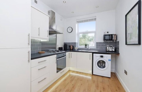 Innerleithen Apartment | 1 bed flat in Innerleithen- secure bike storage