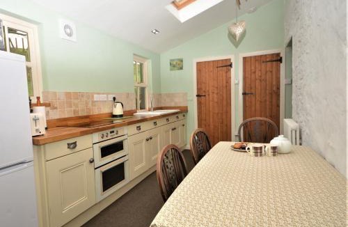 Girvan House | 1 Bed in Ballantrae 45713