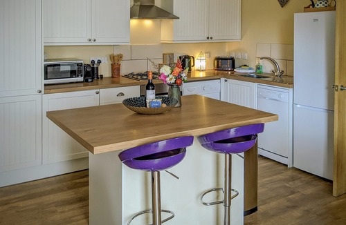 Dalton Cottage | 1 bedroom accommodation in Dalton, near Lockerbie