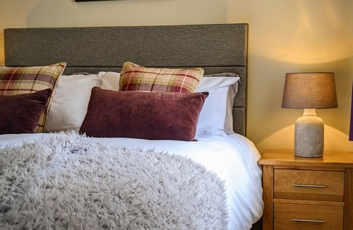 Dalton Cottage | 1 bedroom accommodation in Dalton, near Lockerbie