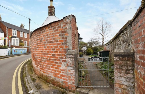 Errol Cottage | 1 bedroom accommodation in Errol, near Perth