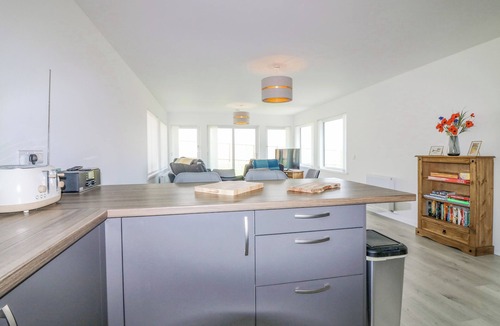 Peterhead Cottage | 1 WESTENRA GARDENS, country holiday cottage in Cruden Bay