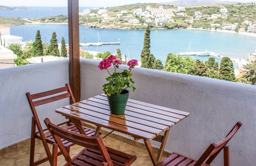 Ydrousa Apartment | 10 minutes from the centre
