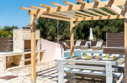 Razata Apartment | 100 m² Apartment ∙ 2 bedrooms ∙ 4 guests