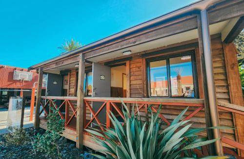 Hokitika Hostel | 100 m² Hostel ∙ 3 bedrooms ∙ 6 guests