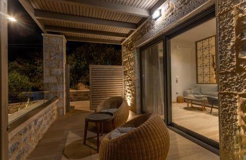 Stoupa House | 100 m² House ∙ 2 bedrooms ∙ 4 guests