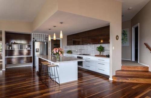 Riverside House | 100 m² House ∙ 3 bedrooms ∙ 6 guests
