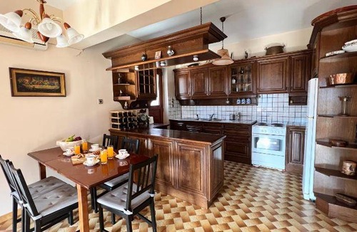 Vathy House | 100 m² House ∙ 3 bedrooms ∙ 6 guests