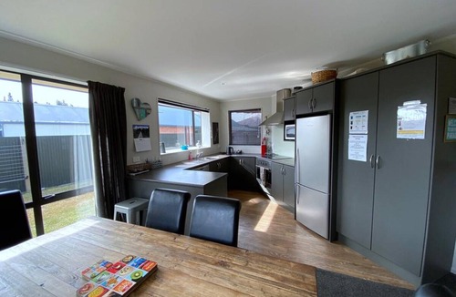 Lake Tekapo House | 100 m² House ∙ 3 bedrooms ∙ 7 guests