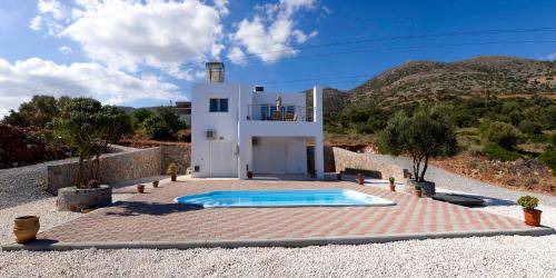Stalida Villa | 100 m² Villa ∙ 3 bedrooms ∙ 7 guests