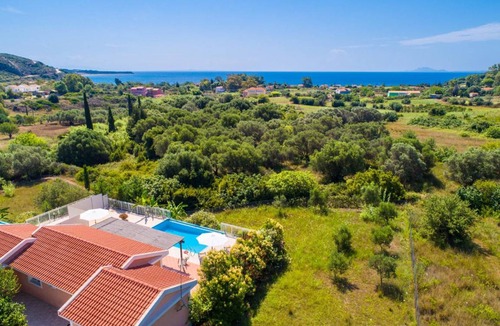Kateleios Villa | 102 m² Villa ∙ 2 bedrooms ∙ 5 guests