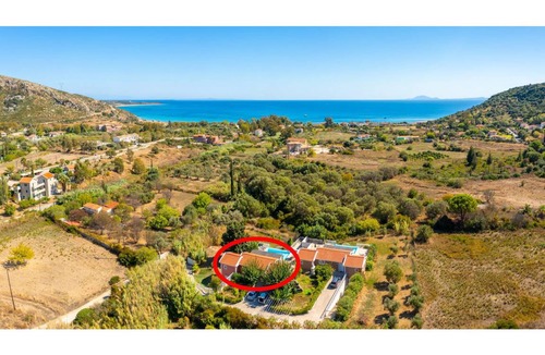 Kateleios Villa | 102 m² Villa ∙ 3 bedrooms ∙ 7 guests