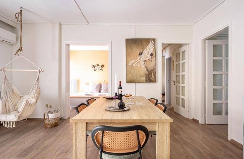 Pangrati Apartment | 110 m² Apartment ∙ 3 bedrooms ∙ 8 guests