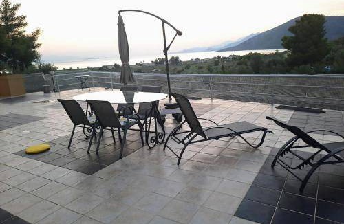 Psatha House | 110 m² House ∙ 1 bedroom ∙ 4 guests
