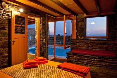Tinos Town House | 110 m² House ∙ 5 bedrooms ∙ 9 guests