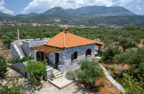 Agios Nikolaos House | 110 m² House ∙ 3 bedrooms ∙ 6 guests