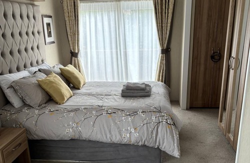 Port Seton Cabin | 110 m² Lodge ∙ 2 bedrooms ∙ 6 guests