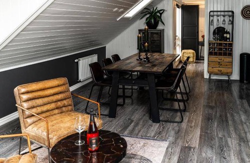 Downtown Apartment | 113 m² Serviced apartment ∙ 2 bedrooms ∙ 127 guests