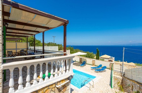 Paxos Villa | 115 m² Villa ∙ 3 bedrooms ∙ 7 guests
