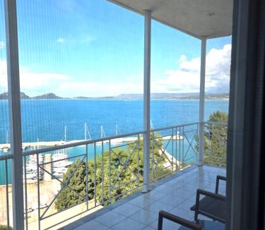 Pylos Apartment | 12 Gods Resort