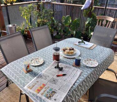 Devonport Bed & Breakfast | 12 m² Bed and breakfast ∙ 2 guests