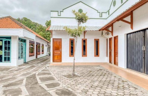 Kretek Bed & Breakfast | 12 m² Bed and breakfast ∙ 2 guests
