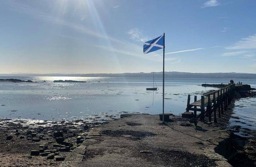 Dunfermline Bed & Breakfast | 12 m² Bed and breakfast ∙ 3 guests