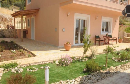 Loutraki-Agioi Theodoroi Apartment | 120 m² Apartment ∙ 3 bedrooms ∙ 7 guests