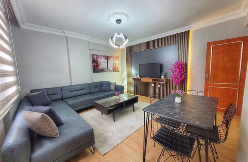 Avcilar Apartment | 120 m² Apartment ∙ 3 bedrooms ∙ 5 guests