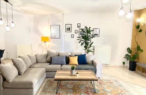 Spata-Artemida Apartment | 120 m² Apartment ∙ 2 bedrooms ∙ 6 guests