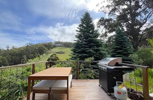 Ridgeway House | 120 m² House ∙ 2 bedrooms ∙ 4 guests